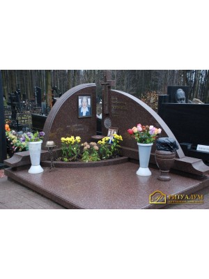 Европейский памятник №44 — ritualum.ru