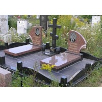 Зеркальные памятники