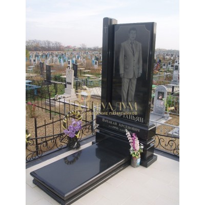 Элитный памятник №0030 — ritualum.ru